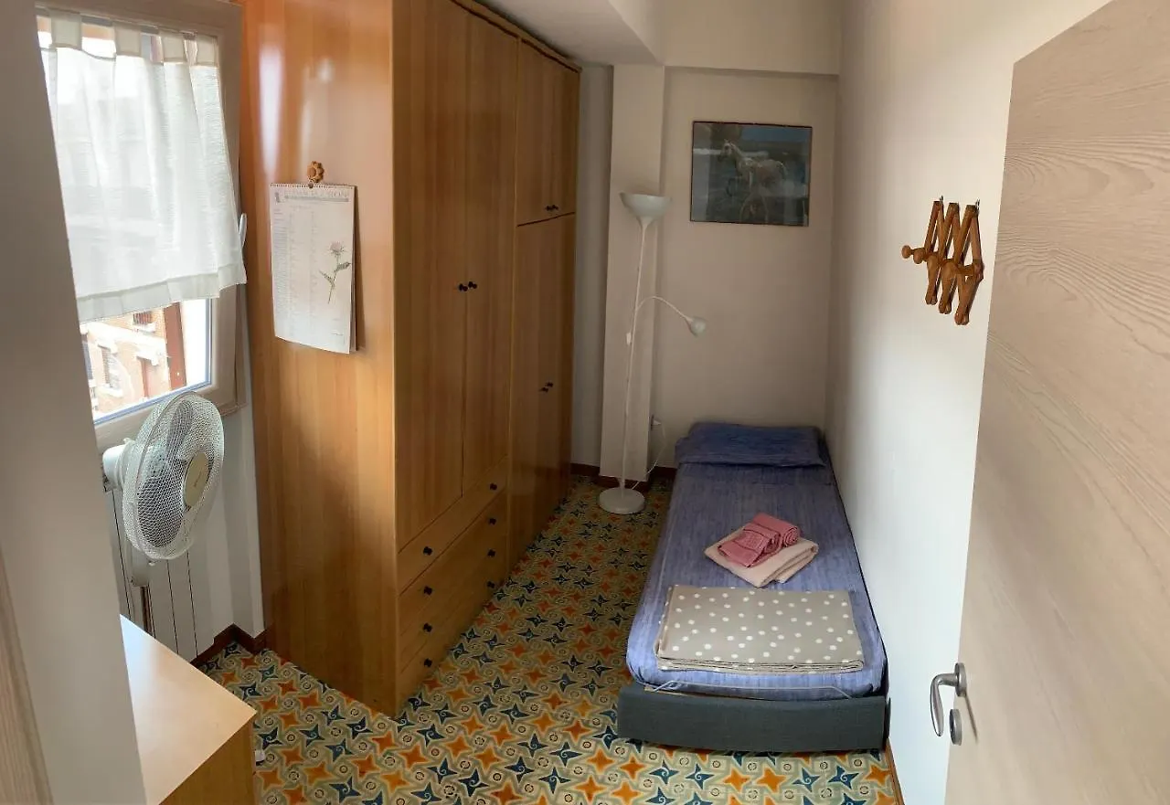 Attico Mansardato Affacciato Sul Cuore Di Brescia
