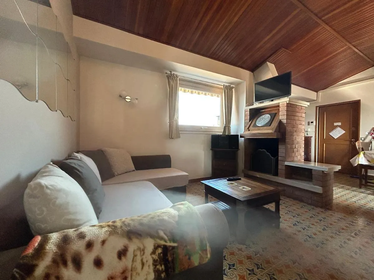 Apartment Attico Mansardato Affacciato Sul Cuore Di Brescia